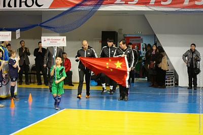 На Кубок Горсовета приехали "Снежные волки" из Китая